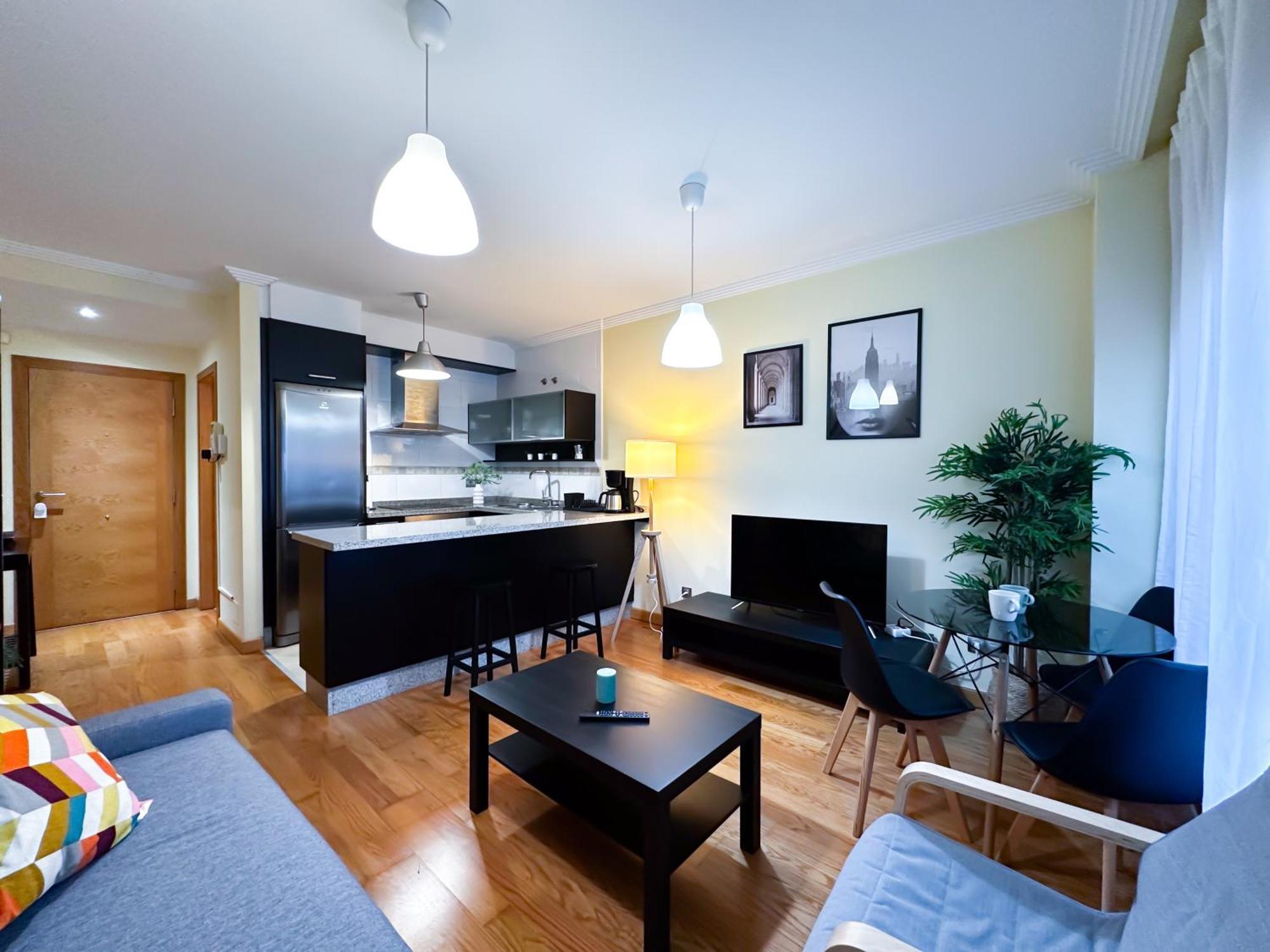 Apartamento Con Garaje, Centrico Y Luminoso Pontevedra Exterior photo