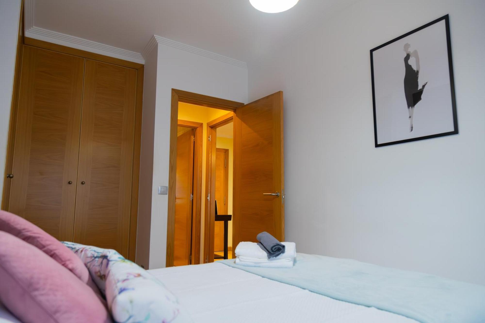 Apartamento Con Garaje, Centrico Y Luminoso Pontevedra Exterior photo